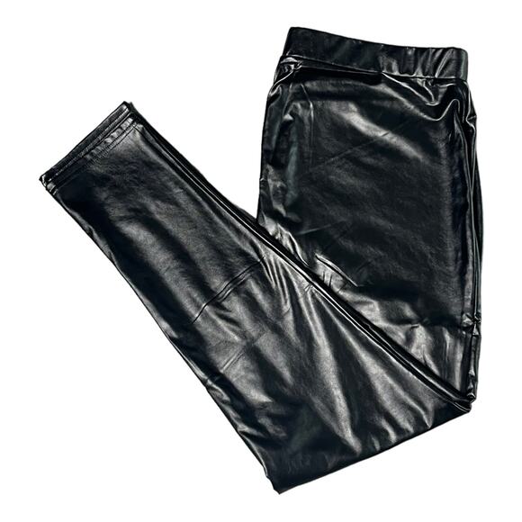 NEW Studio 1886 Faux LEATHER LEGGINGS XL US 16 Pant Black Soft Polyester Vinyl - Picture 1 of 11